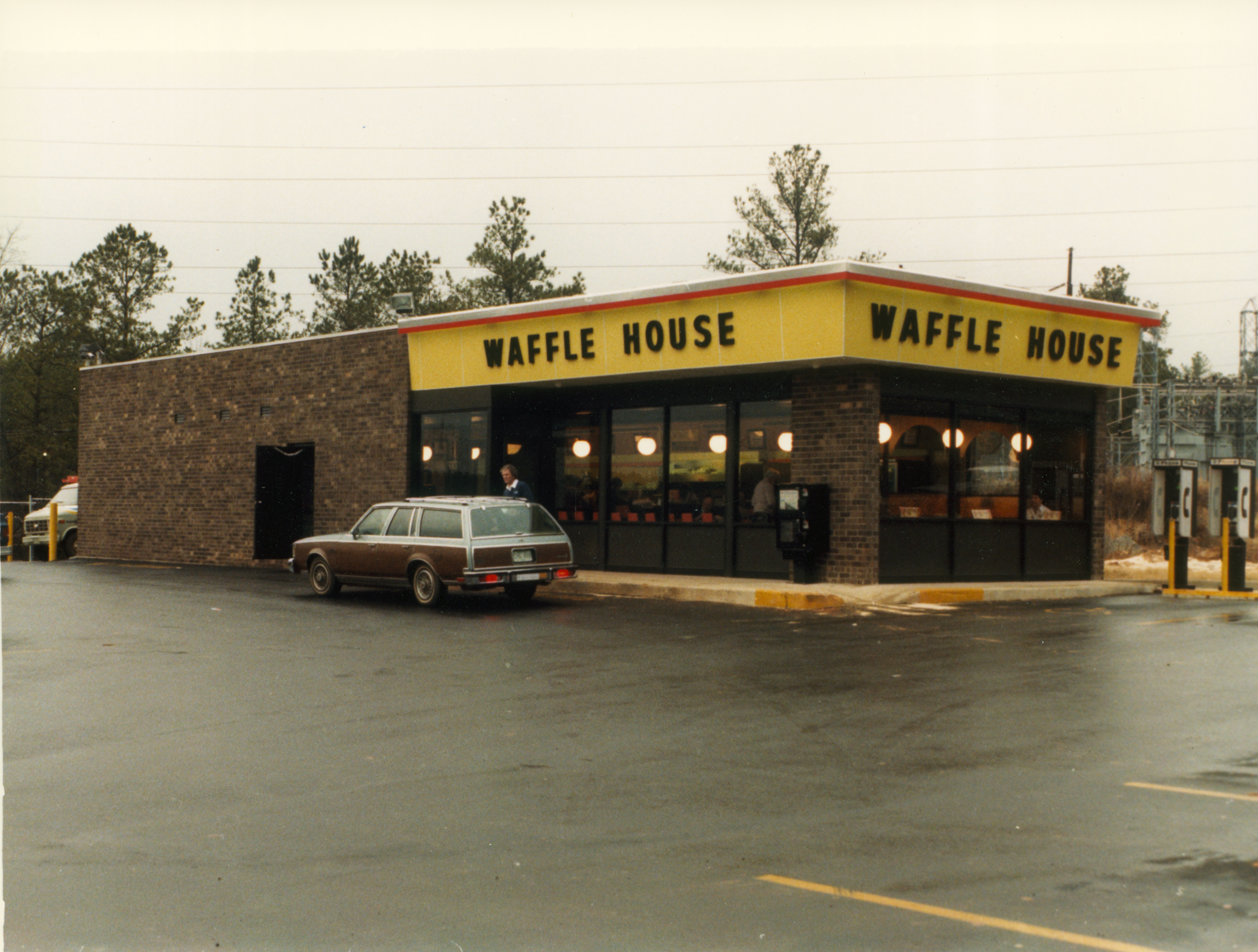 Exterior of Waffle House restaurant